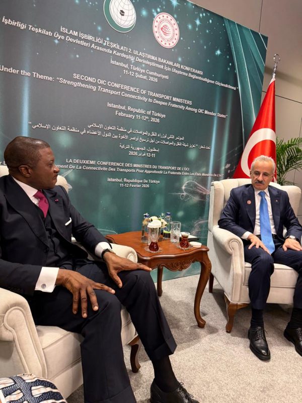 Cameroon and Turkey Strengthen Transport Ties at OIC Ministerial Conference