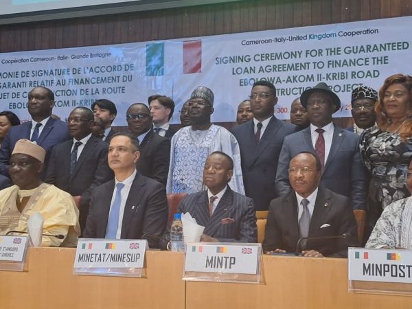 Financial green light for the Ebolowa-Akom II-Kribi road project